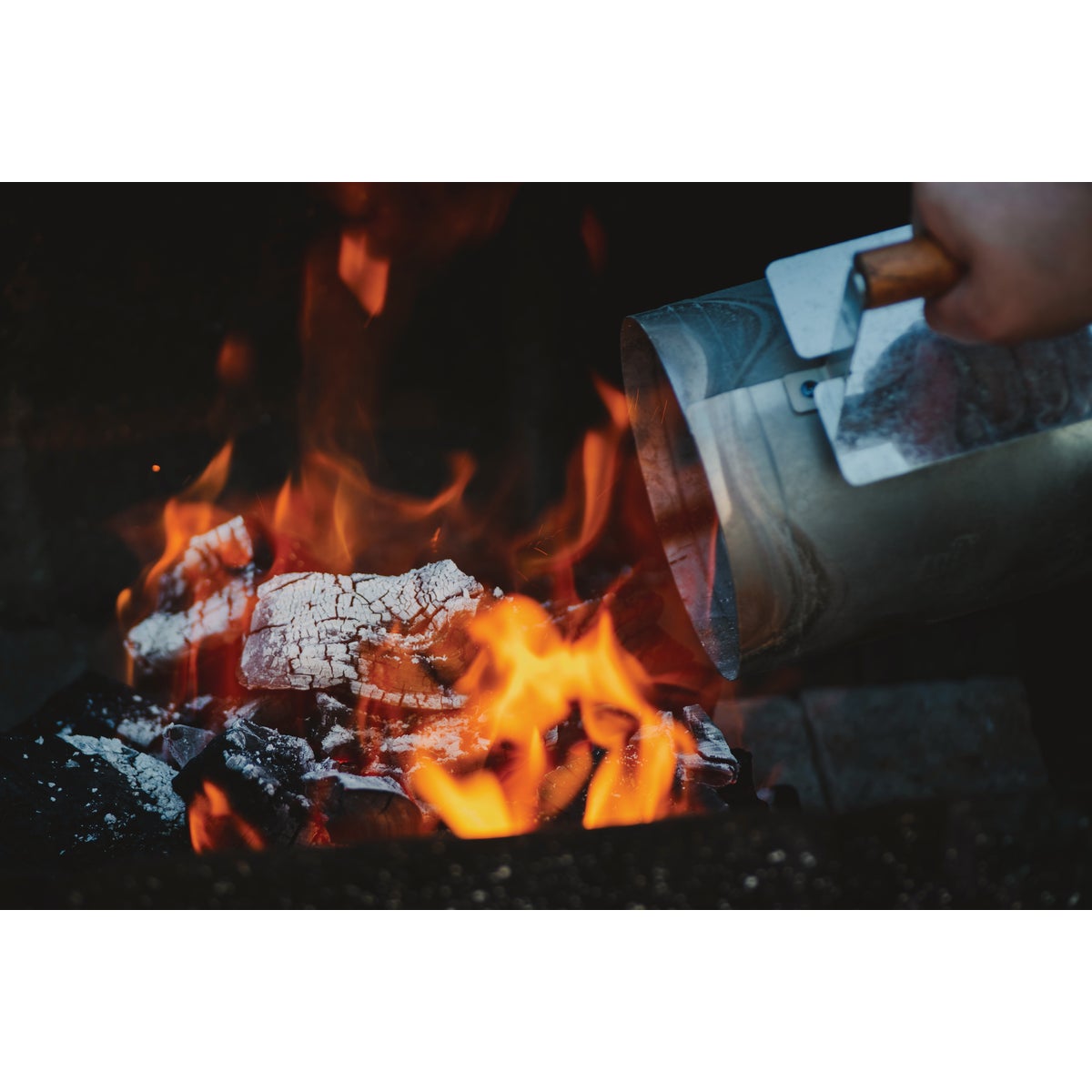 Jealous Devil Chunx 10 Lb. Hardwood Lump Charcoal