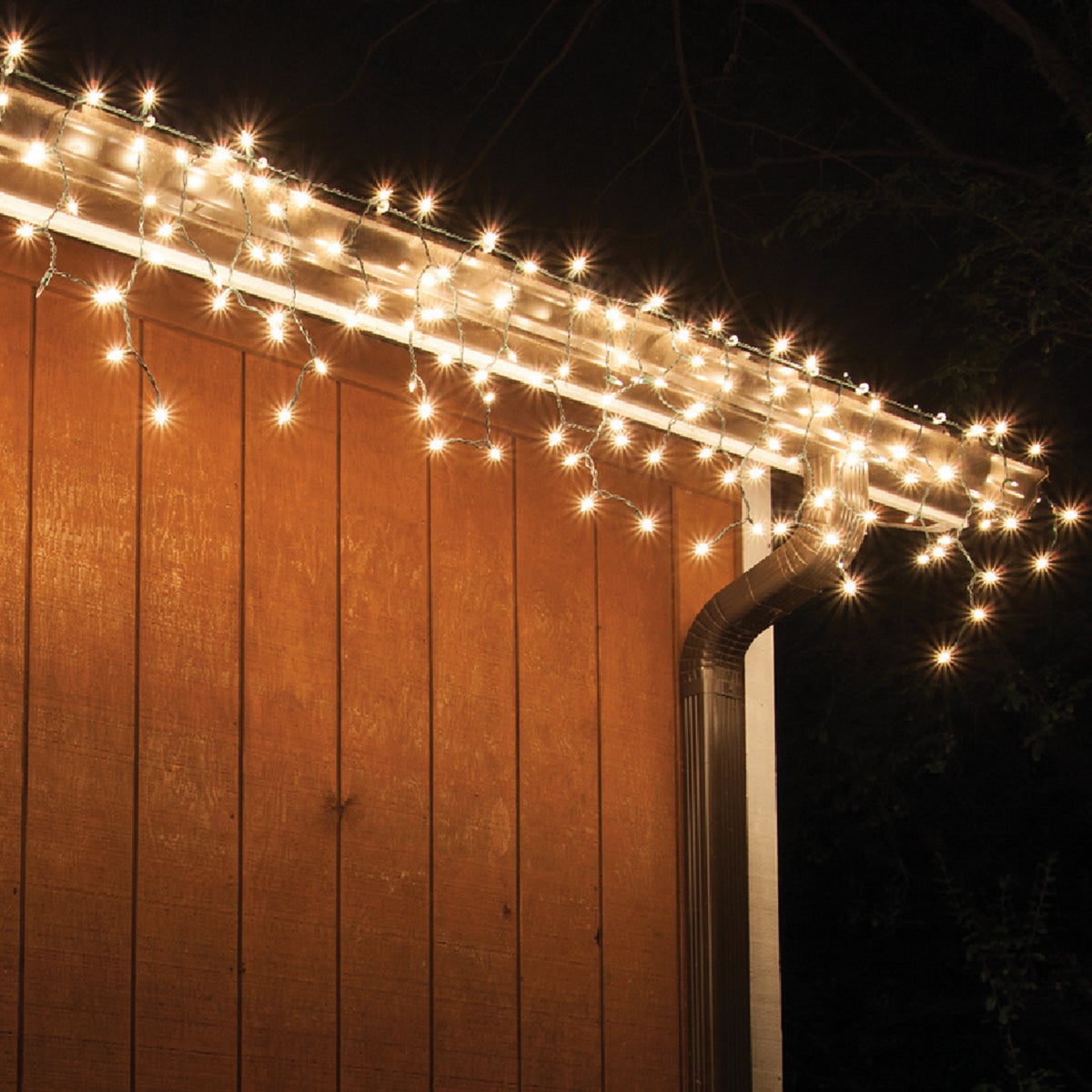 J Hofert Clear 100-Bulb Mini Incandescent Icicle Light Set