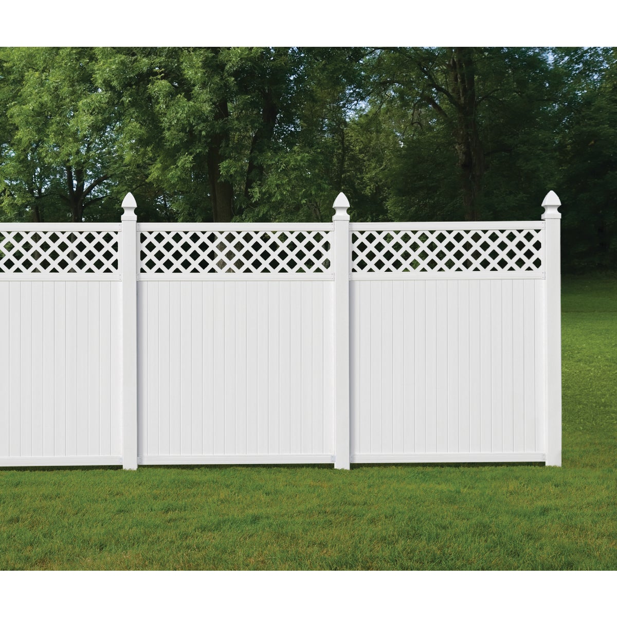 Outdoor Essentials 6 Ft. H. x 6 Ft. L. Lattice Top White Vinyl Privacy Fence