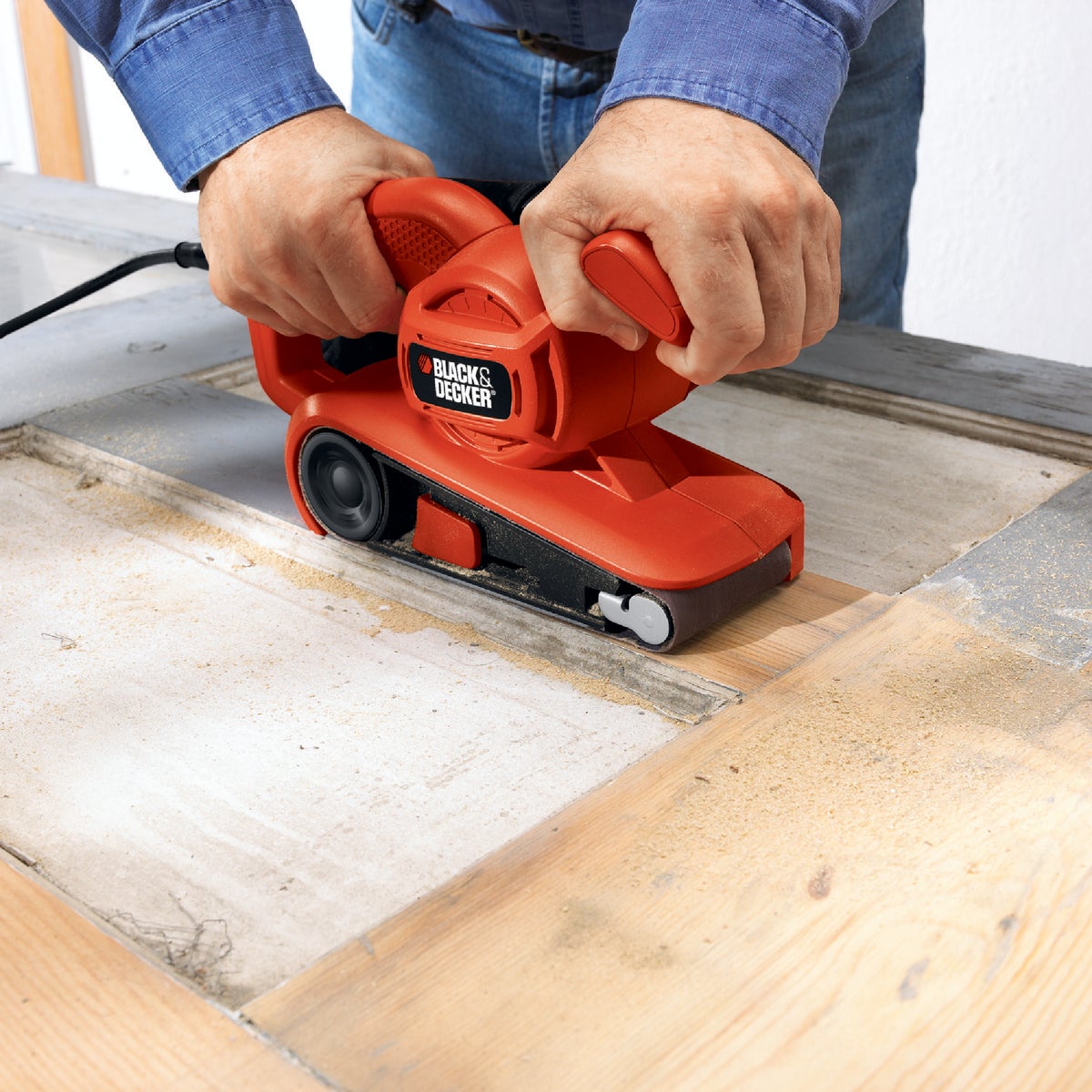 Black & Decker 3 In. x 18 In. Compact Belt Sander