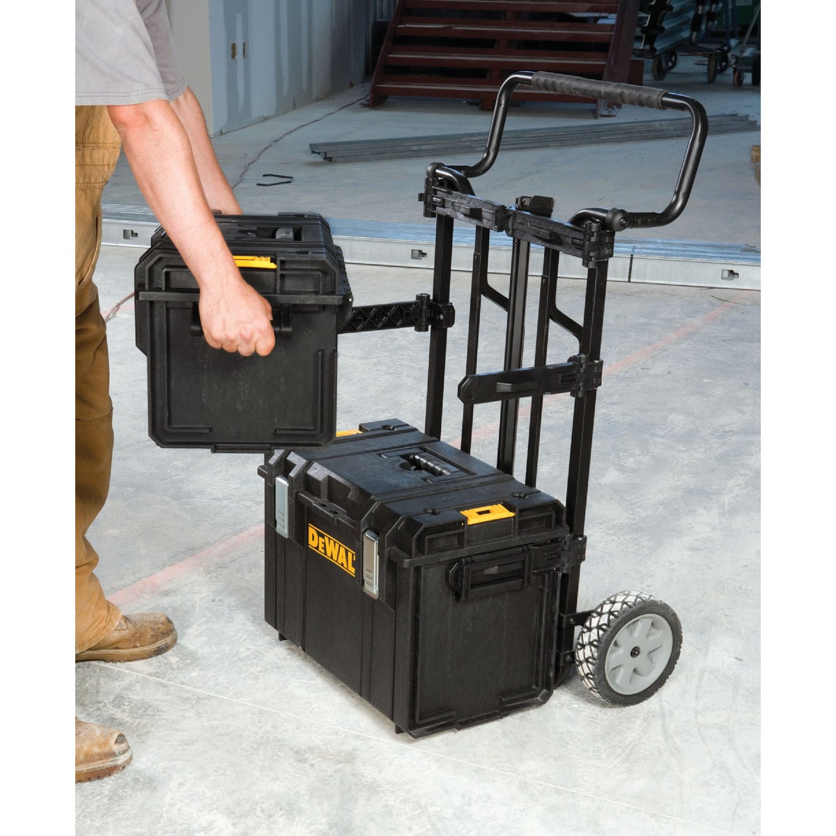 Dewalt ToughSystem DS300 Medium Toolbox