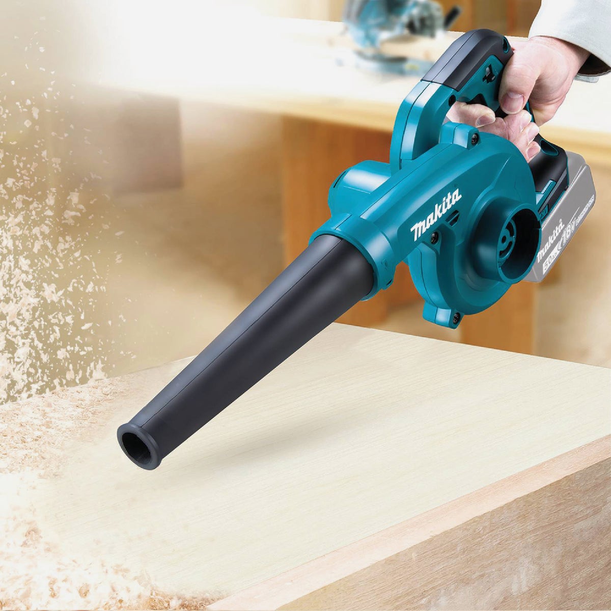 Makita 219 MPH 18V LXT Lithium-Ion Cordless Blower (Bare Tool)