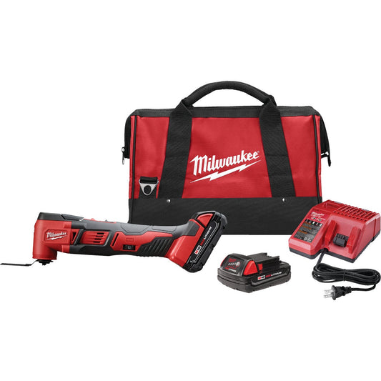 Milwaukee M18 18 Volt Lithium-Ion Cordless Oscillating Tool Kit