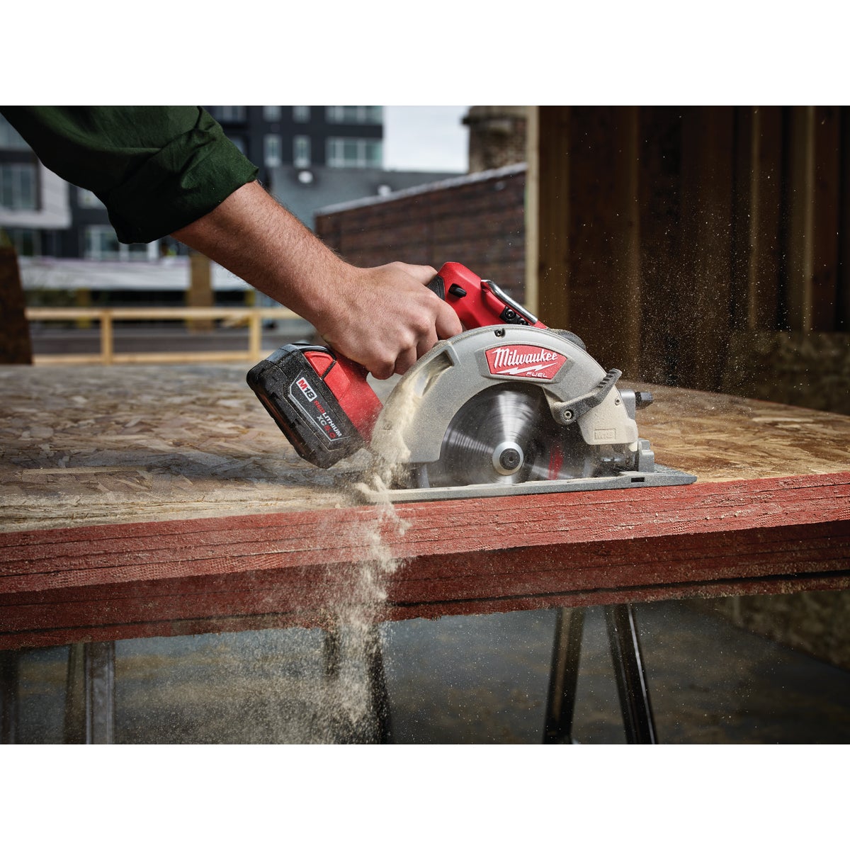 Milwaukee 2-Tool M18 FUEL Lithium-Ion Brushless Circular Saw & Impact Driver Cordless Tool Combo Kit