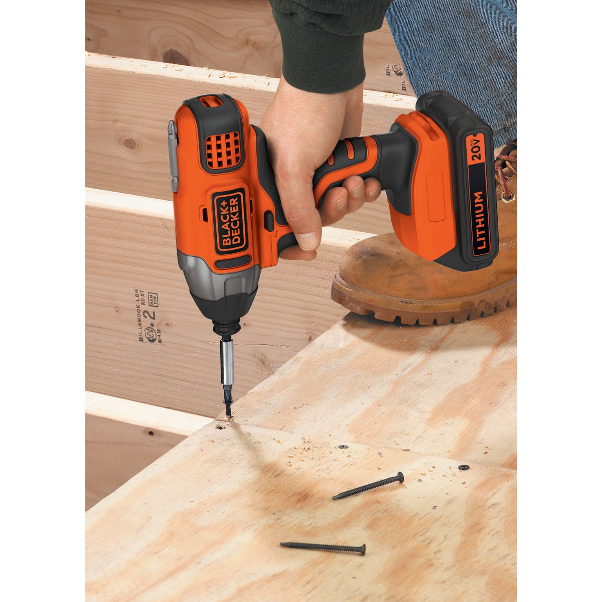 Black & Decker 20 Volt MAX Lithium-Ion 1/4 In. Hex Cordless Impact Driver Kit