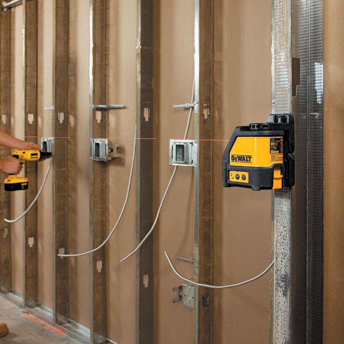 DeWalt 100 Ft. Self-Leveling Cross-Line Laser Level