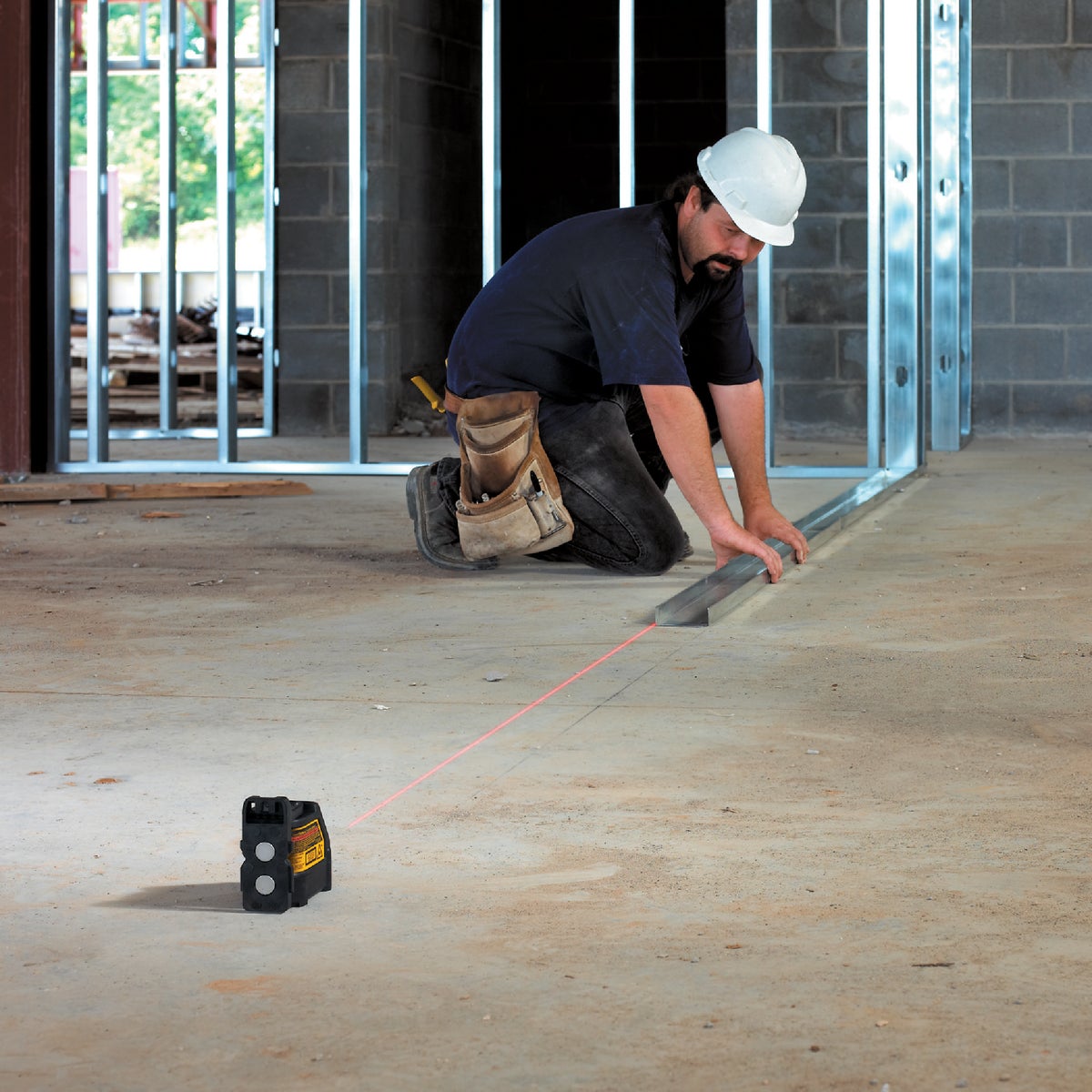 DeWalt 100 Ft. Self-Leveling Cross-Line Laser Level