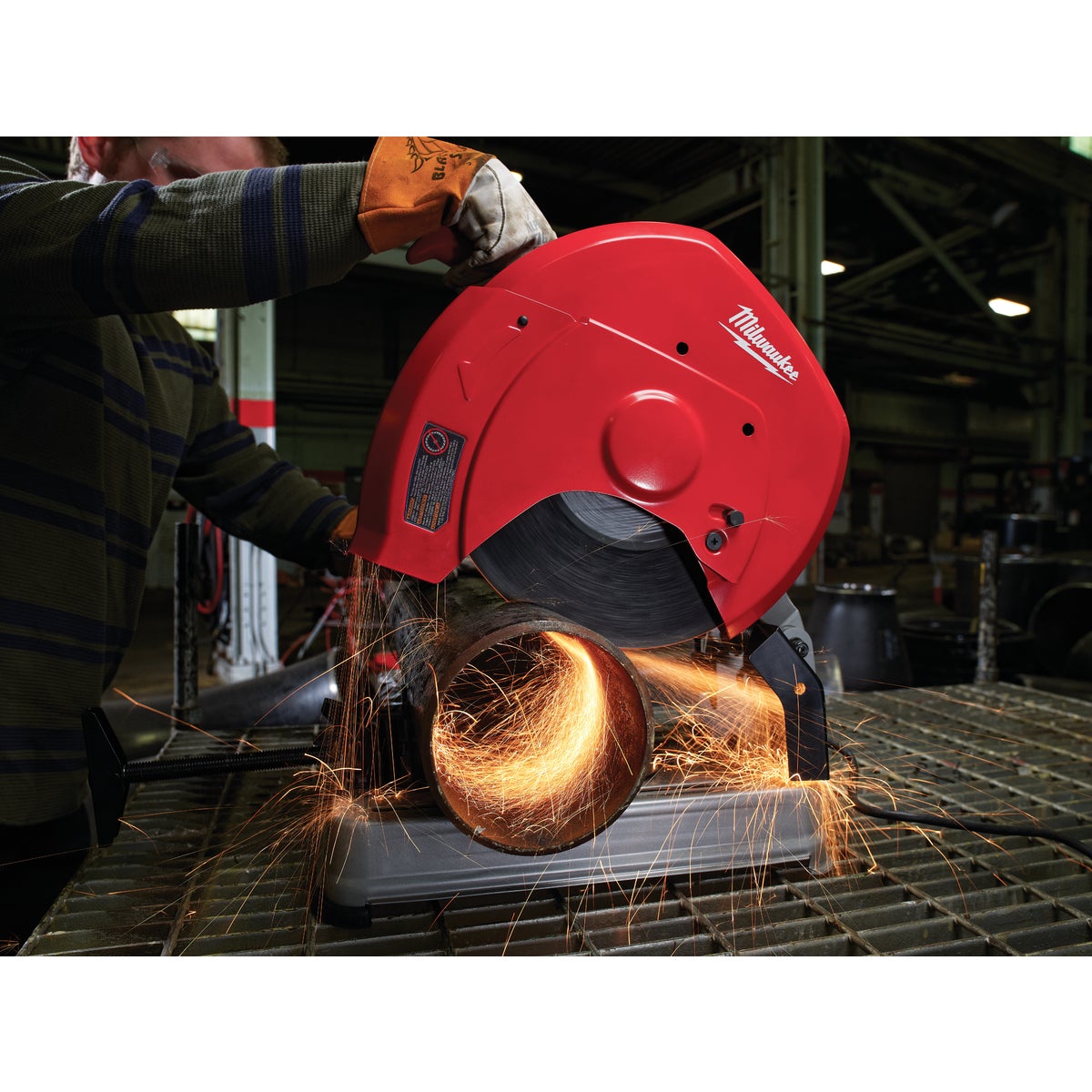 Milwaukee 14 In. 15-Amp Chop Saw