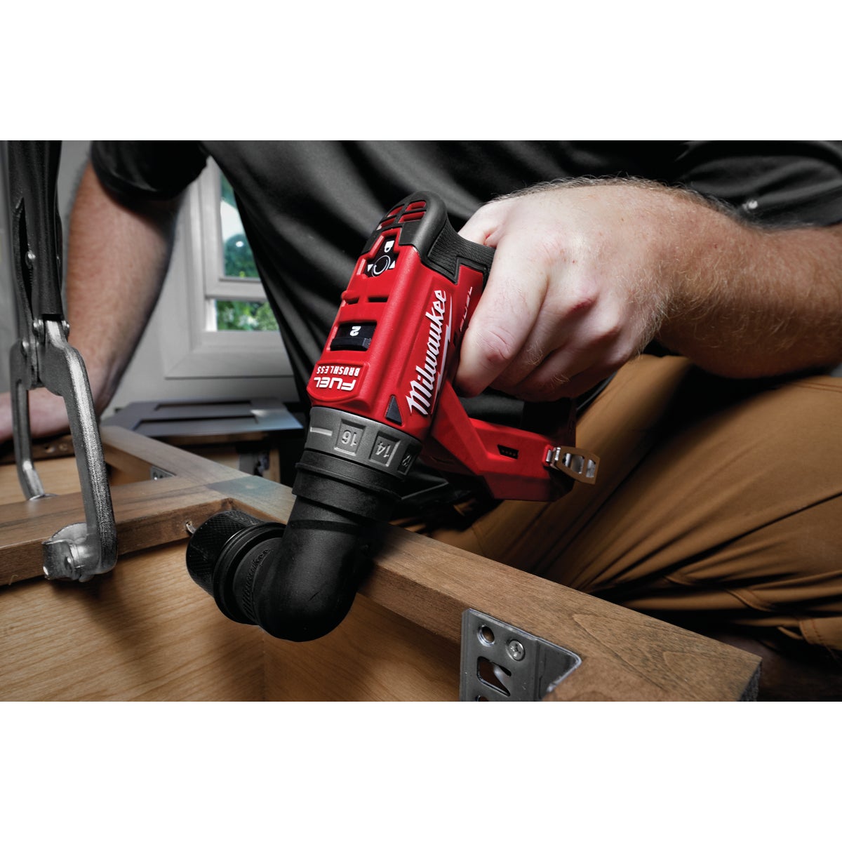 Milwaukee M12 FUEL Installation 12 Volt Lithium-Ion Brushless 3/8 In. Cordless Drill/Driver Kit