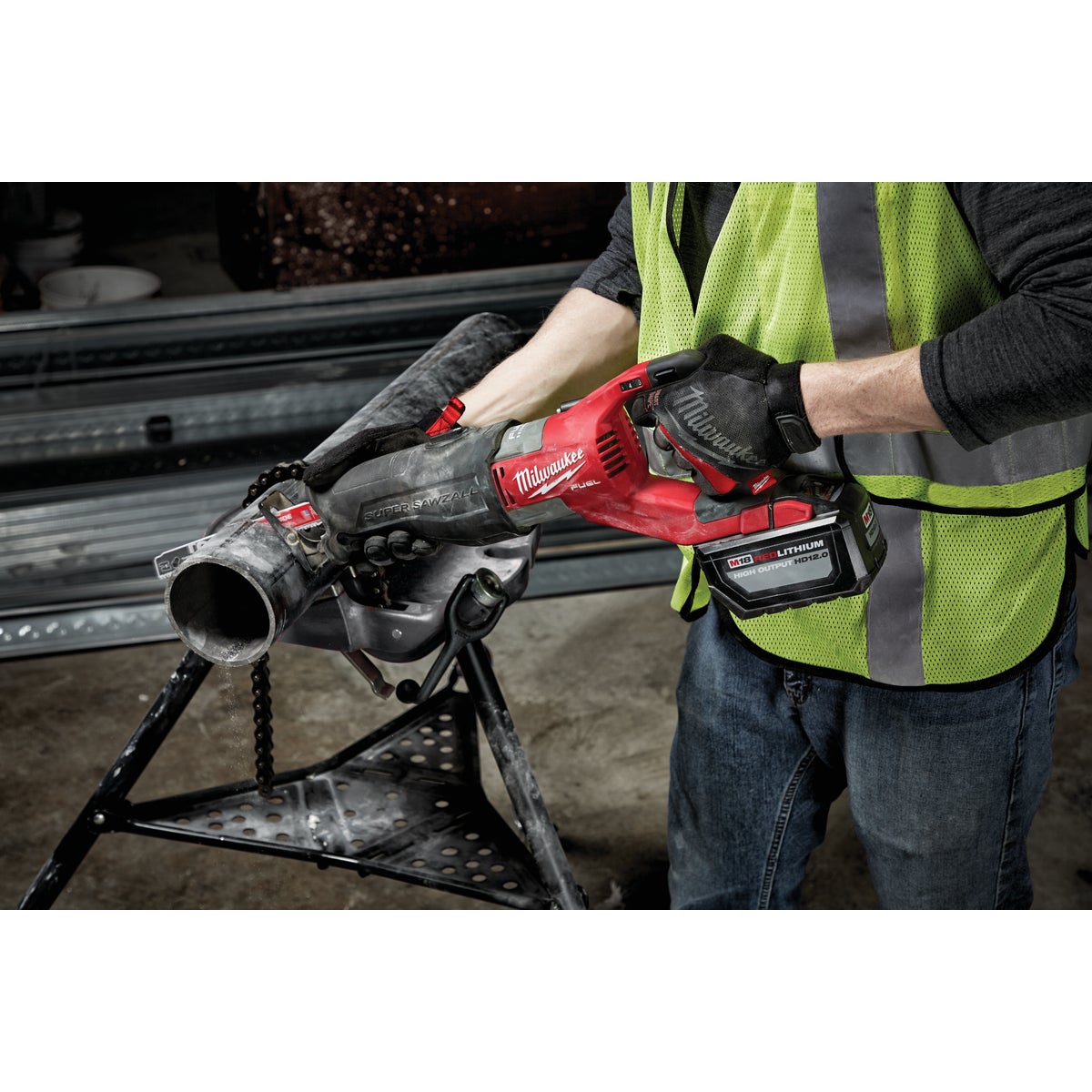 Milwaukee Super Sawzall M18 FUEL 18 Volt Lithium-Ion Brushless Cordless Reciprocating Saw (Bare Tool)