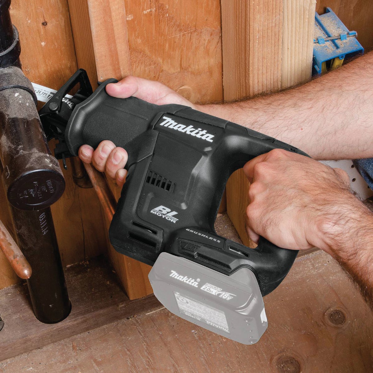 Makita 18 Volt LXT Lithium-Ion Brushless Sub-Compact Cordless Reciprocating Saw (Bare Tool)