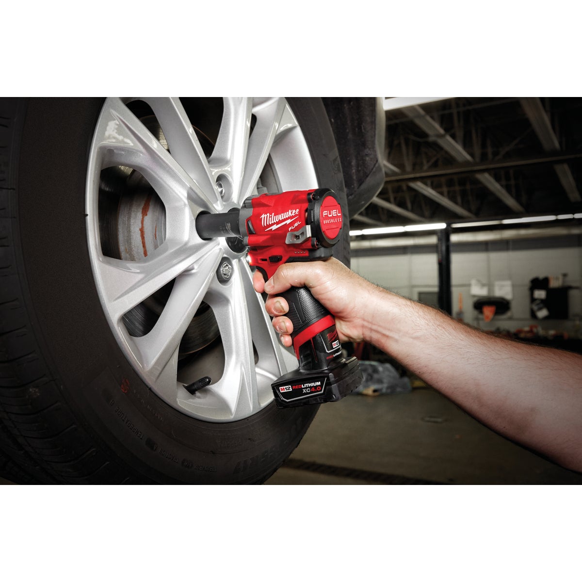 Milwaukee M12 FUEL 12 Volt Lithium-Ion Brushless 1/2 In. Stubby Cordless Impact Wrench (Bare Tool)