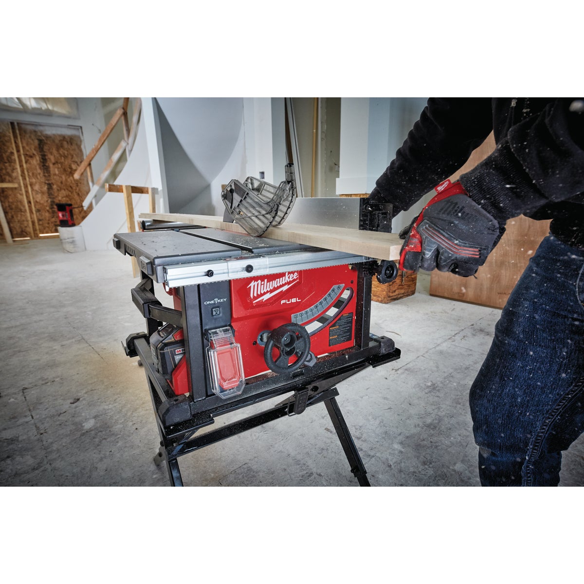 Milwaukee M18 FUEL 18-Volt Lithium-Ion Brushless 8-1/4 In. Cordless Table Saw Kit, ONE-KEY Compatible