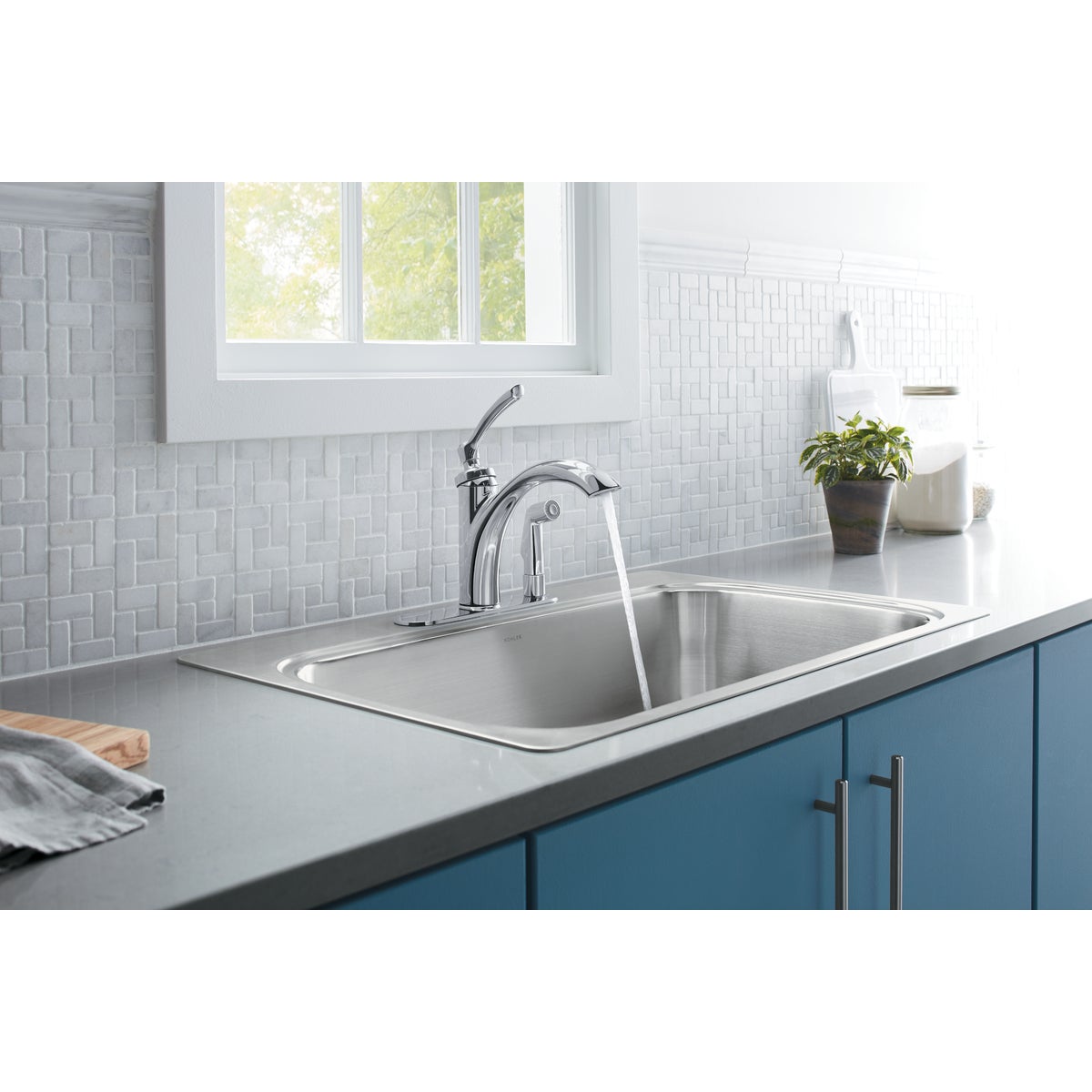 Kohler Linwood Single Handle Lever Kitchen Faucet with Integrated Spray, Chrome