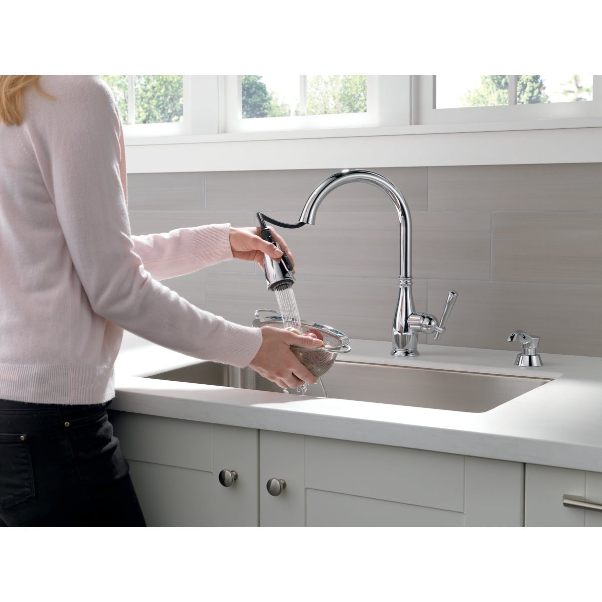 Delta Charmaine Chrome Single Handle Pull-Down Kitchen Faucet with Soap Dispenser