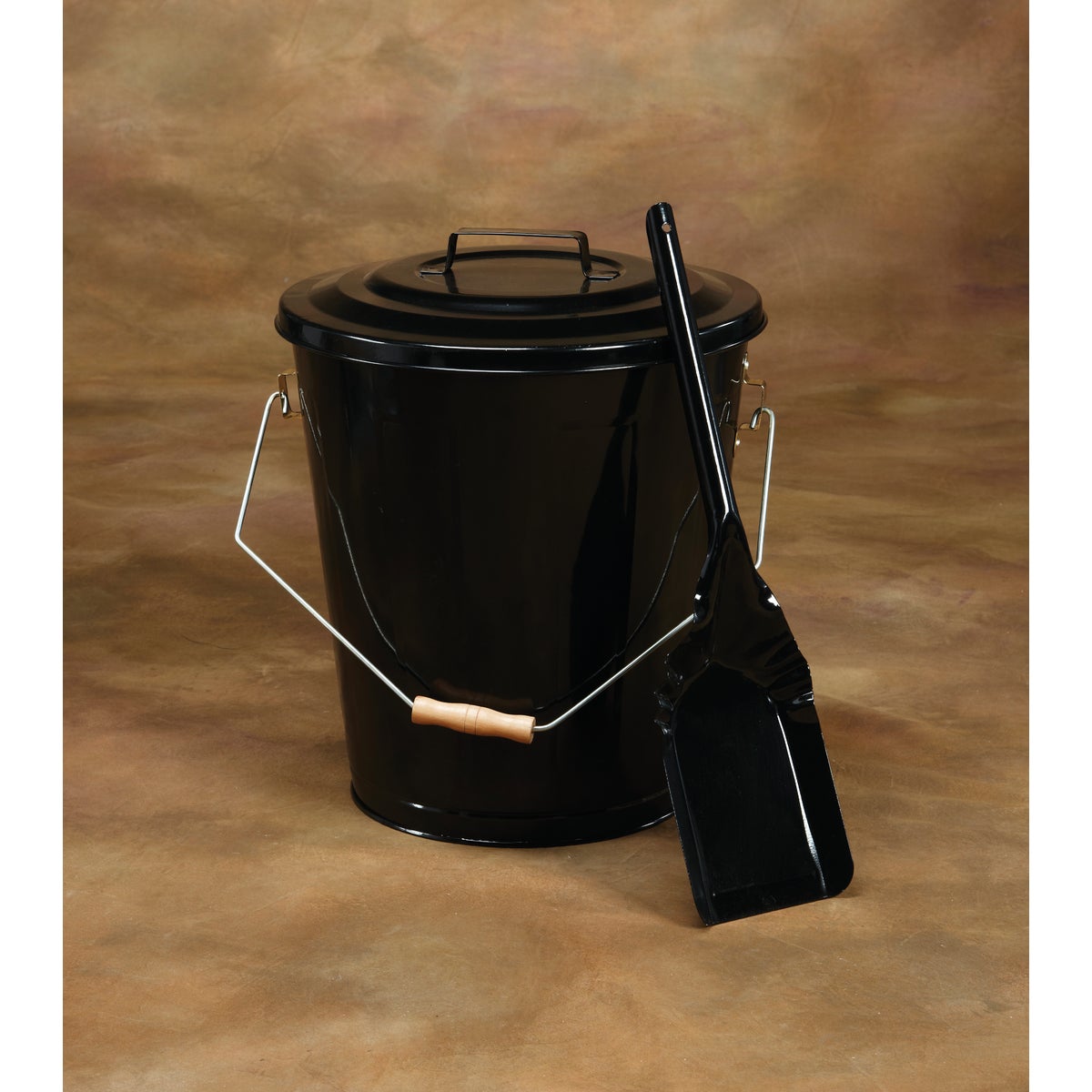 Home Impressions 13 In. W x 14 In. H Black Ash Container & Shovel