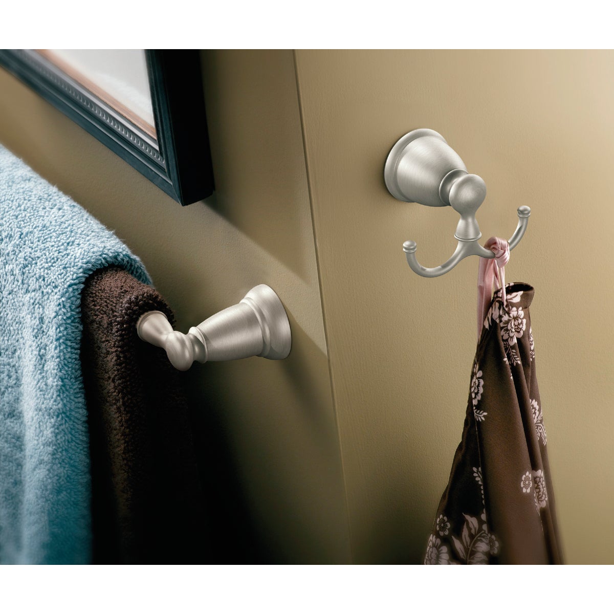 Moen Banbury 18 In. Brushed Nickel Towel Bar