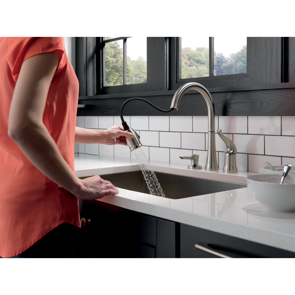 Delta Kate Single Handle Lever Pull-Down Kitchen Faucet with Soap Dispenser, Stainless