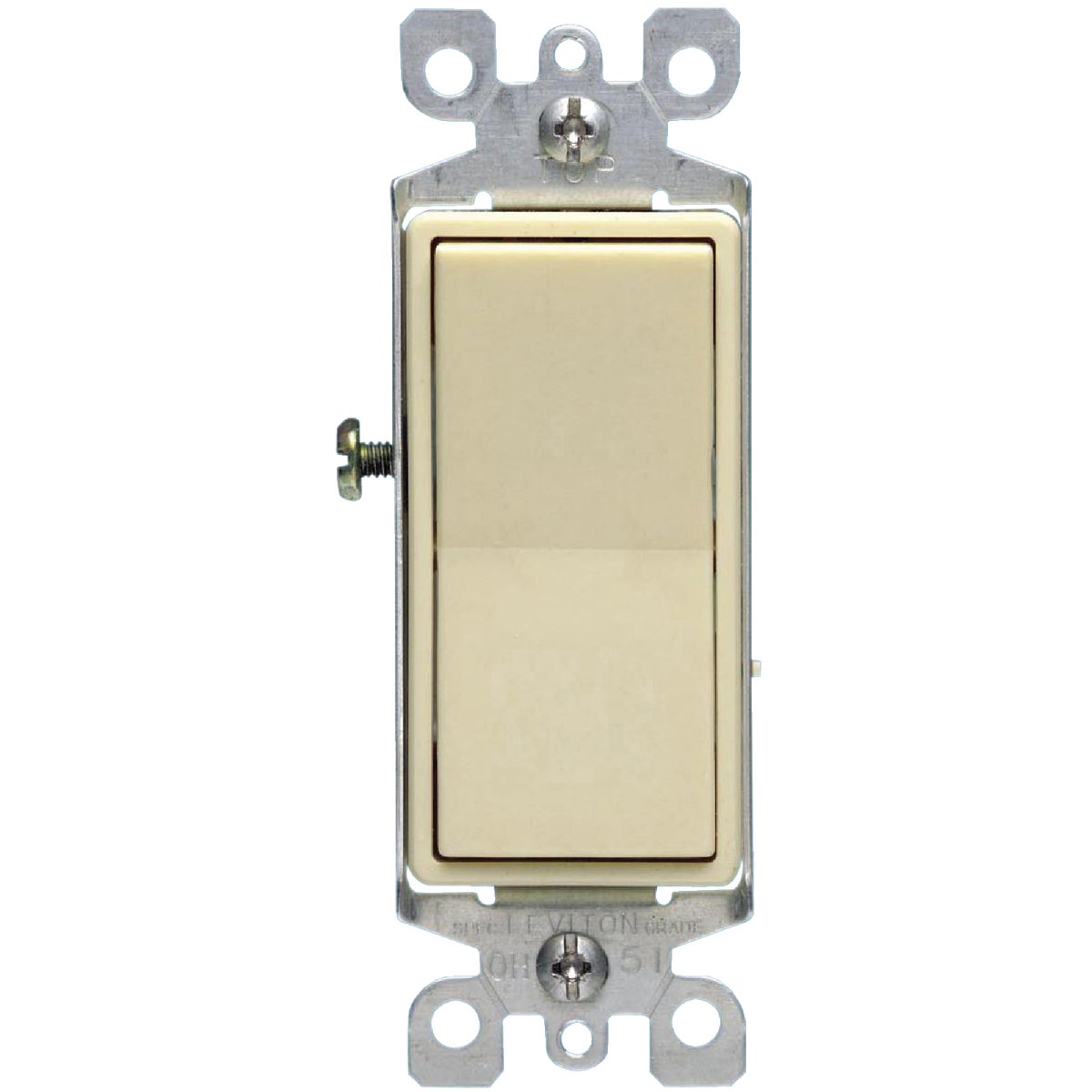 Leviton Rocker Ivory 15A 3-Way Switch