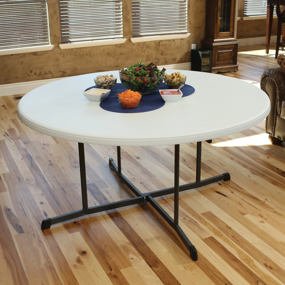 Lifetime 5 Ft. White Granite Round Commercial Folding Table