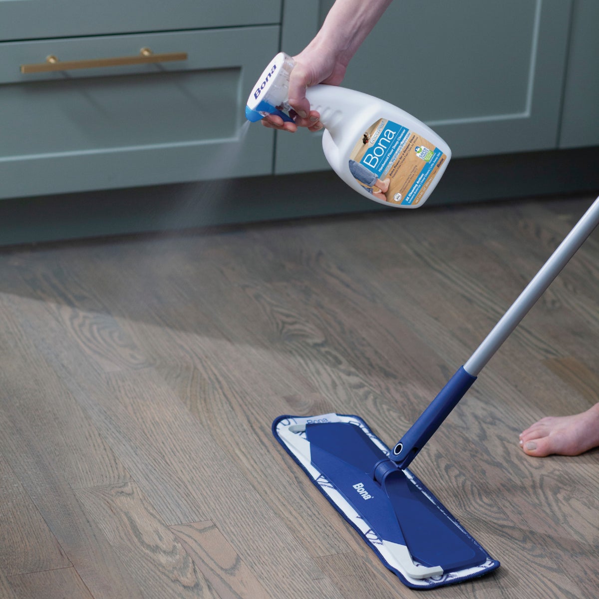 Bona PowerPlus 36 Oz. Hardwood Floor Cleaner