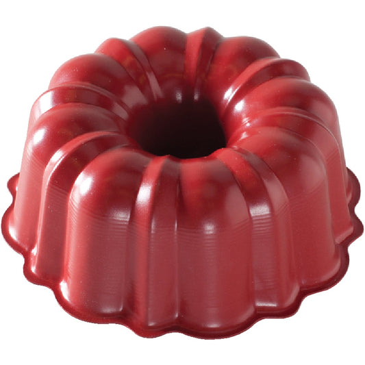 Nordic Ware 6-Cup Bundt Cake Pan