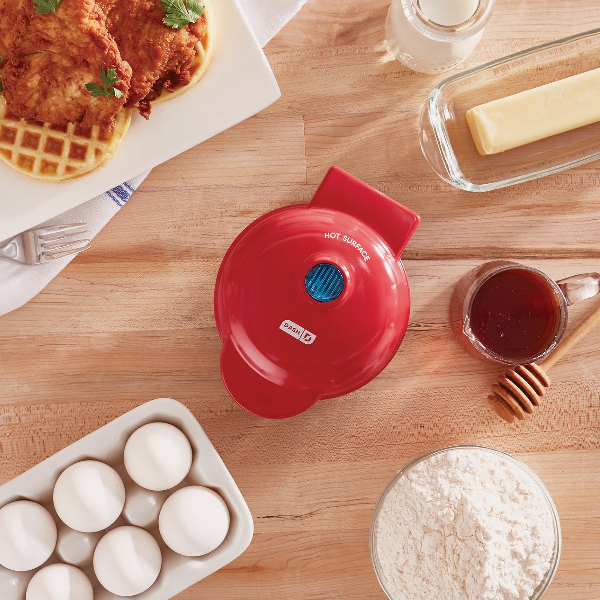 Dash 4 In. Red Mini Waffle Maker