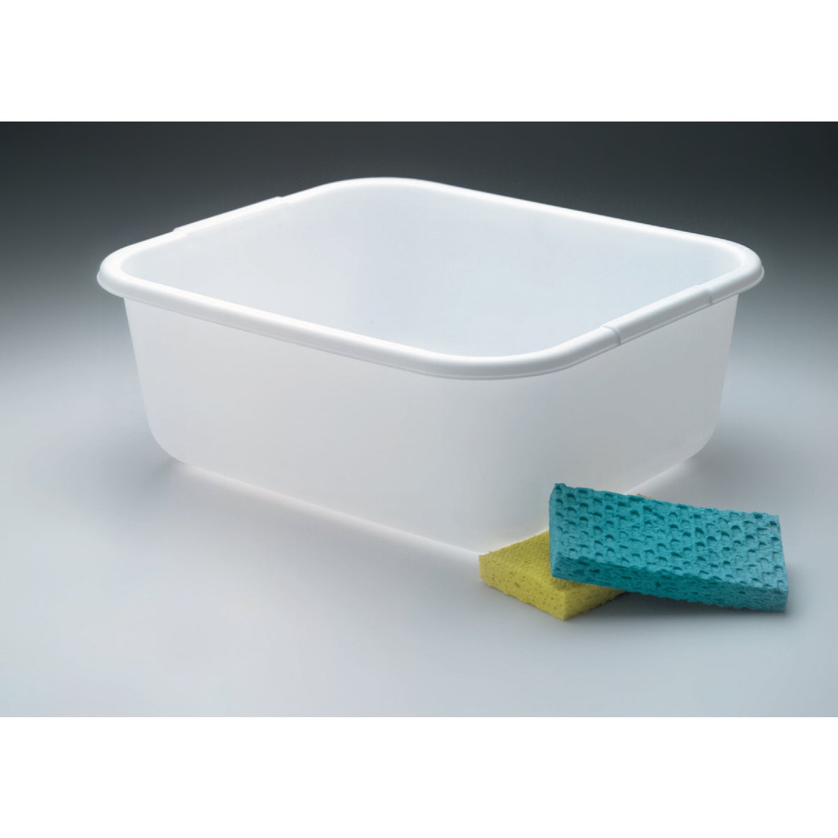 Rubbermaid 11-1/2 Qt. White Dishpan