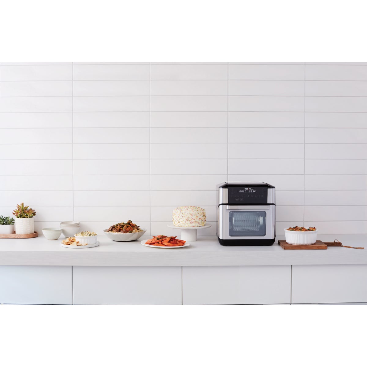 Instant Pot Vortex Plus 10 Qt. 9-in-1 Air Fryer