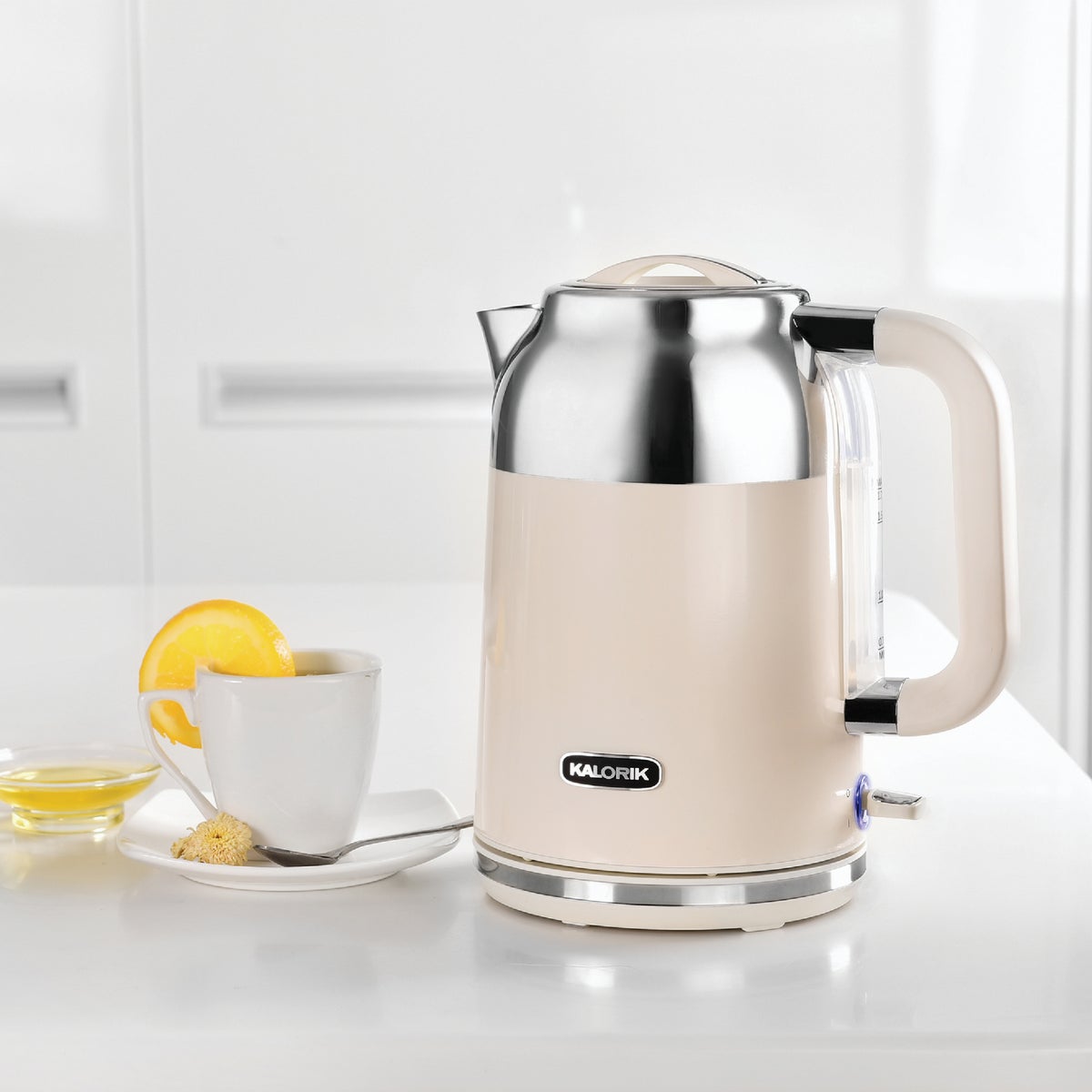 Kalorik 1.7 Liter Cream Retro Electric Kettle