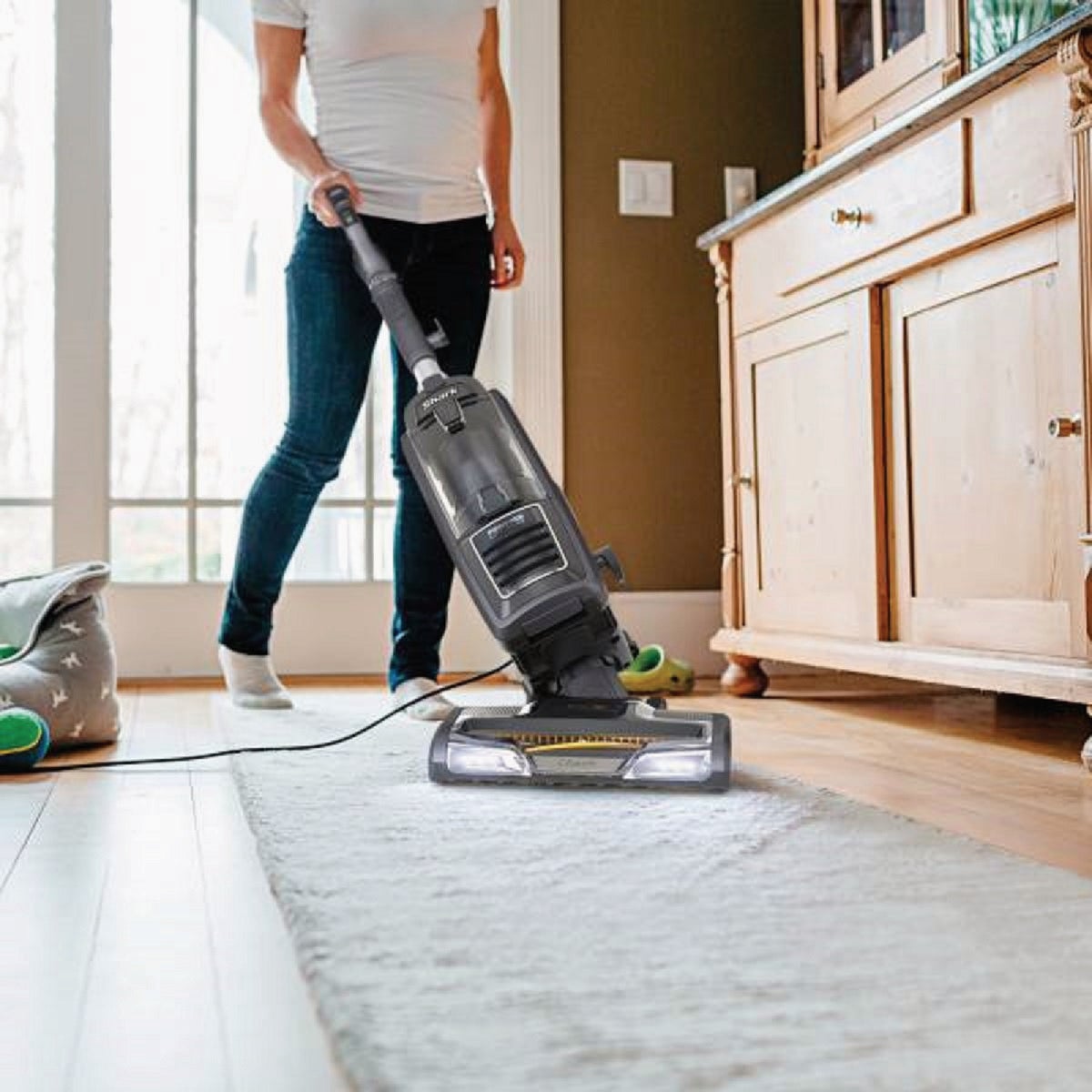 Shark Rotator Powered Lift-Away Speed with Self-Cleaning Brushroll Upright Vacuum