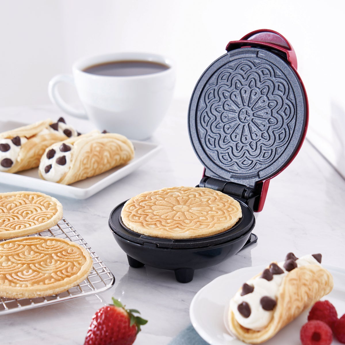 Dash 4 In. Pizzelle Mini Waffle Maker