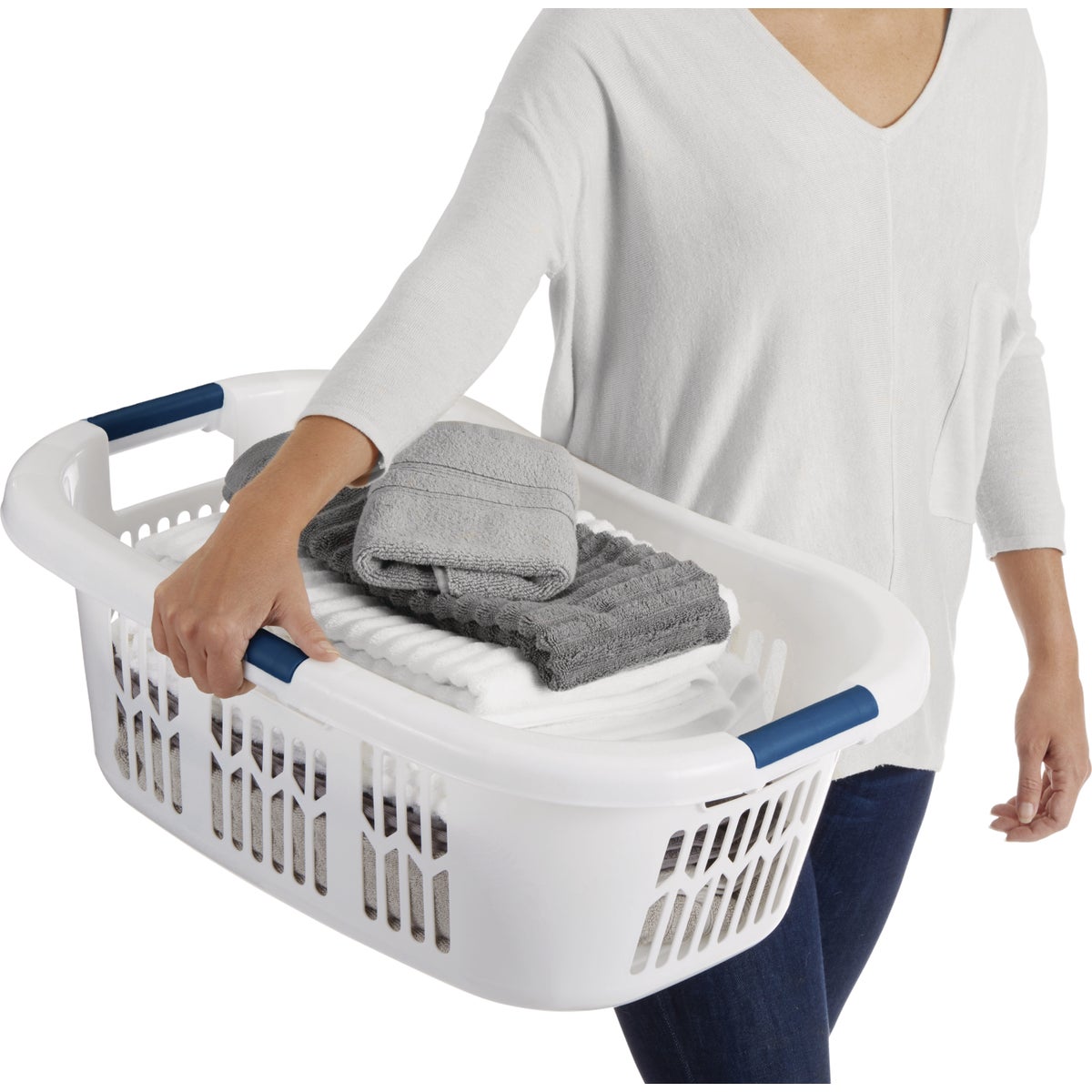 Rubbermaid 3-Handled White Laundry Basket