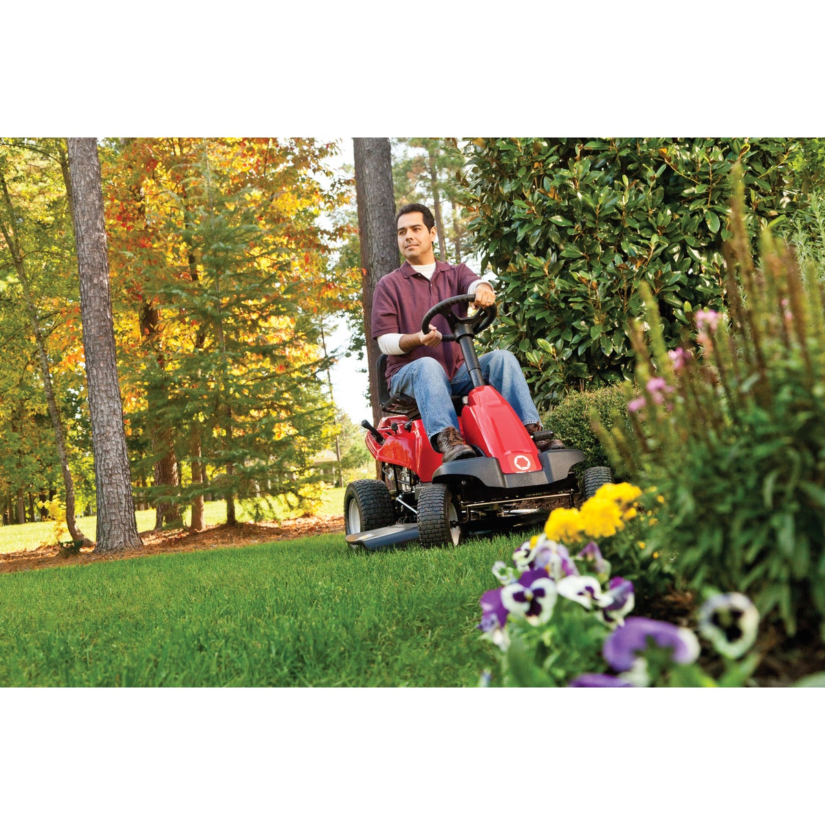 Troy-Bilt 30 In. 382cc Troy-Bilt Neighborhood Lawn Tractor