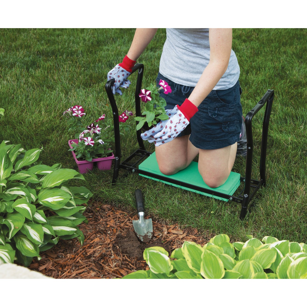 Best Garden Green Foam Pad w/Black Steel Frame Garden Kneeler Bench