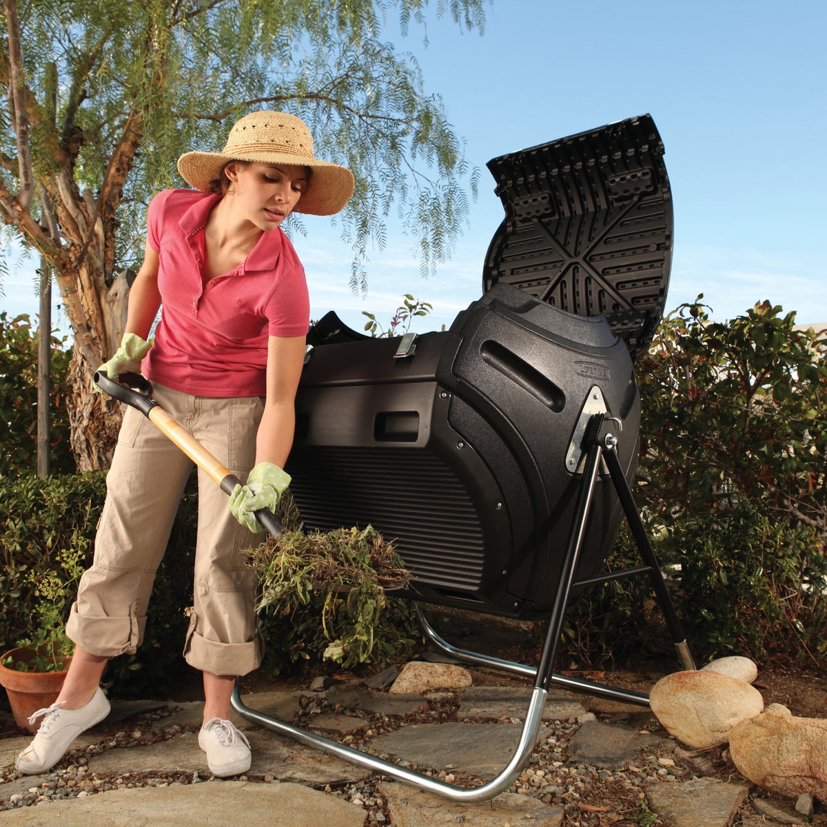 Lifetime Rotating Composter (80-Gallon)