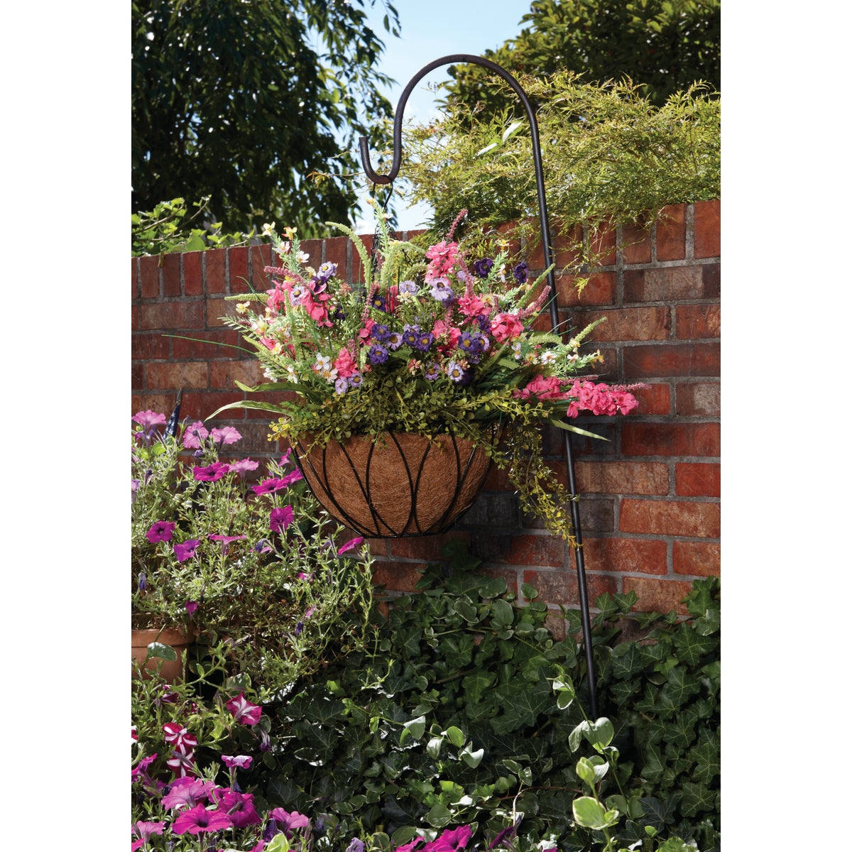 Best Garden 14 In. Steel Rod Black Powder Coat Hanging Plant Basket