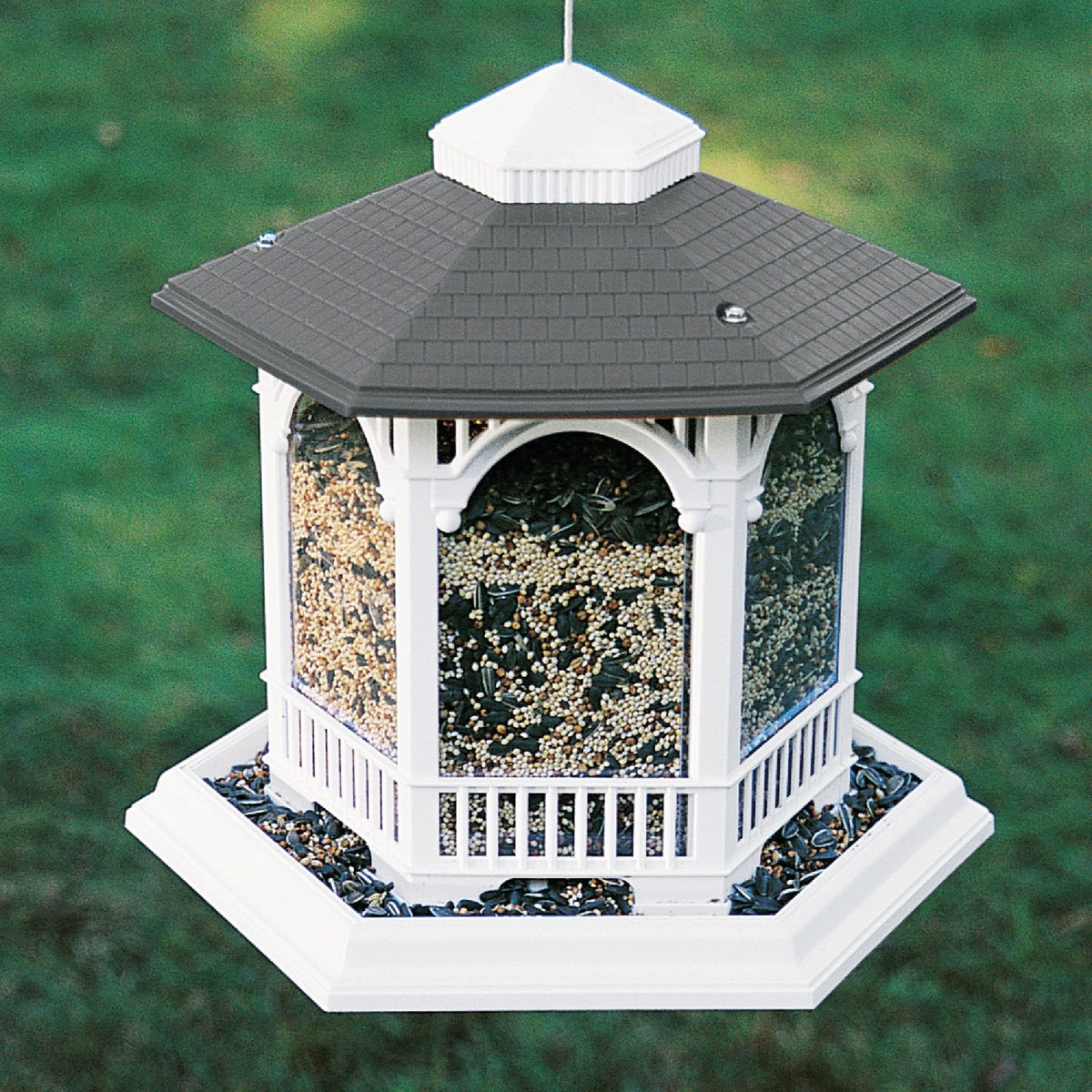 Cherry Valley White Plastic Gazebo Bird Feeder