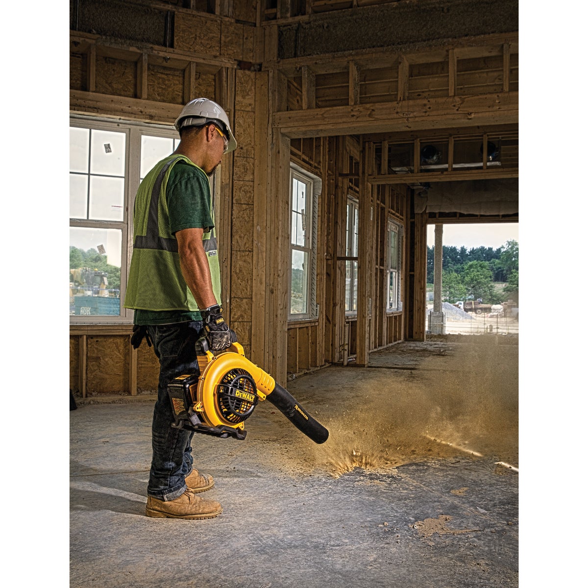 DeWalt MAX XR 120 MPH 40-Volt Brushless Lithium-Ion Cordless Blower