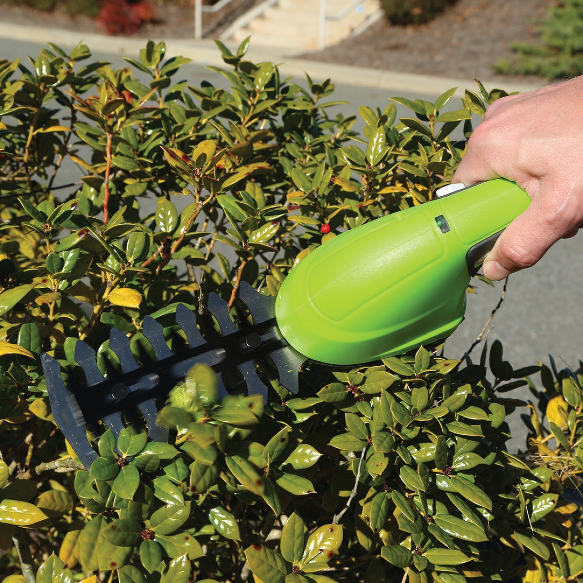 Greenworks 5 In. 7.2V Lithium Ion Cordless Grass Shear & Shrubber