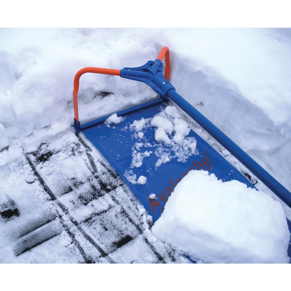 Avalanche 500 16 Ft. Fiberglass Snow Roof Rake Removal System