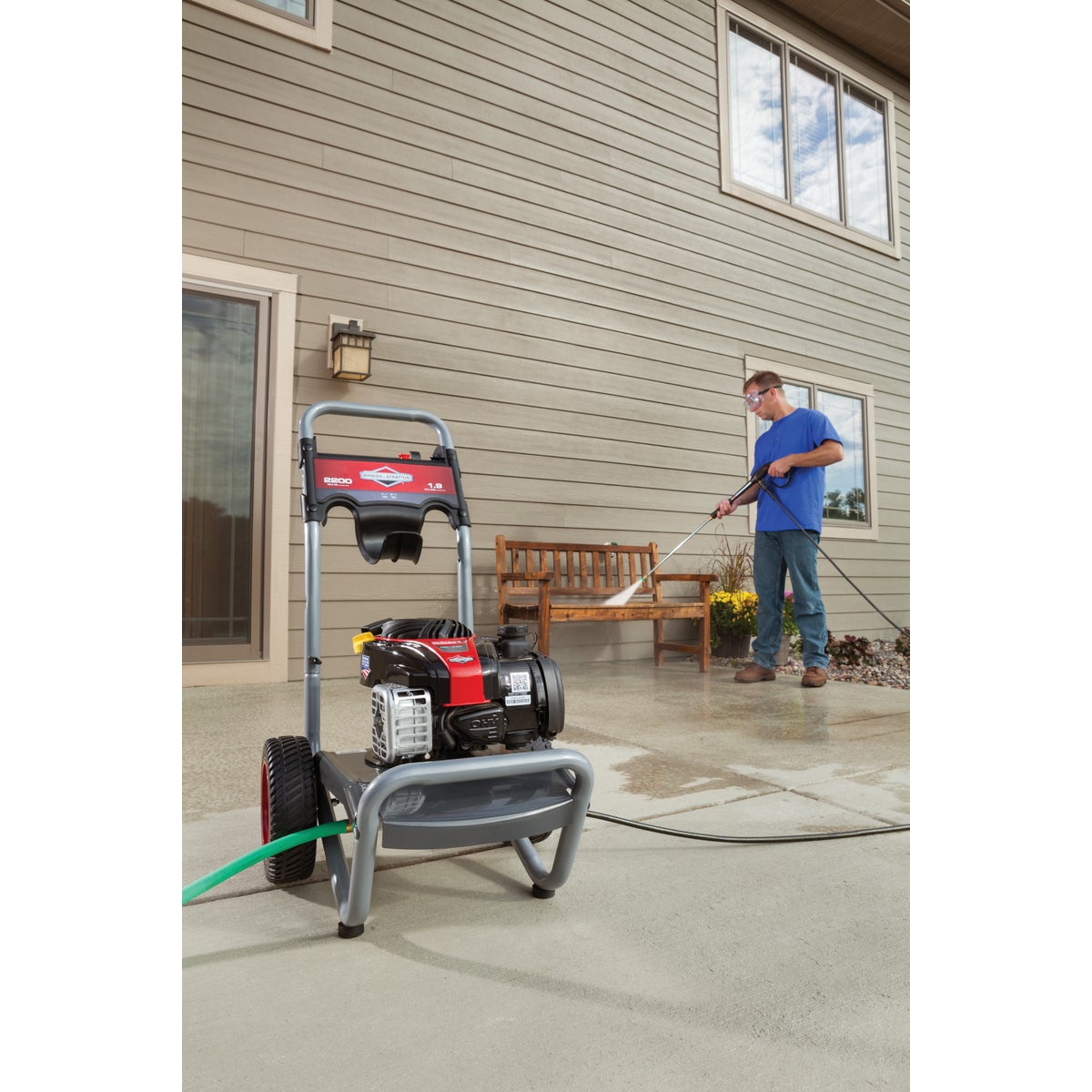 Briggs & Stratton 2200 psi 1.9 GPM Cold Water Gas Pressure Washer