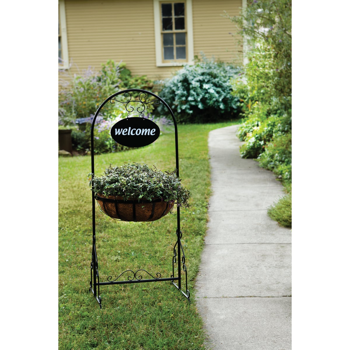 Best Garden Black Rust Resistant Steel 43 In. H. Welcome Plant Stand