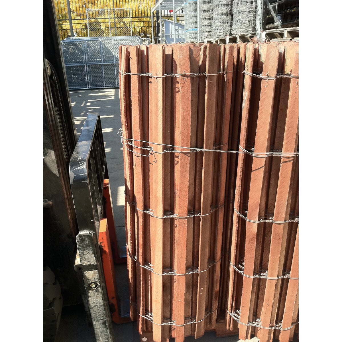 Sourcewood 4 Ft. H. x 50 Ft. L. Wood Snow Safety Fence, Red