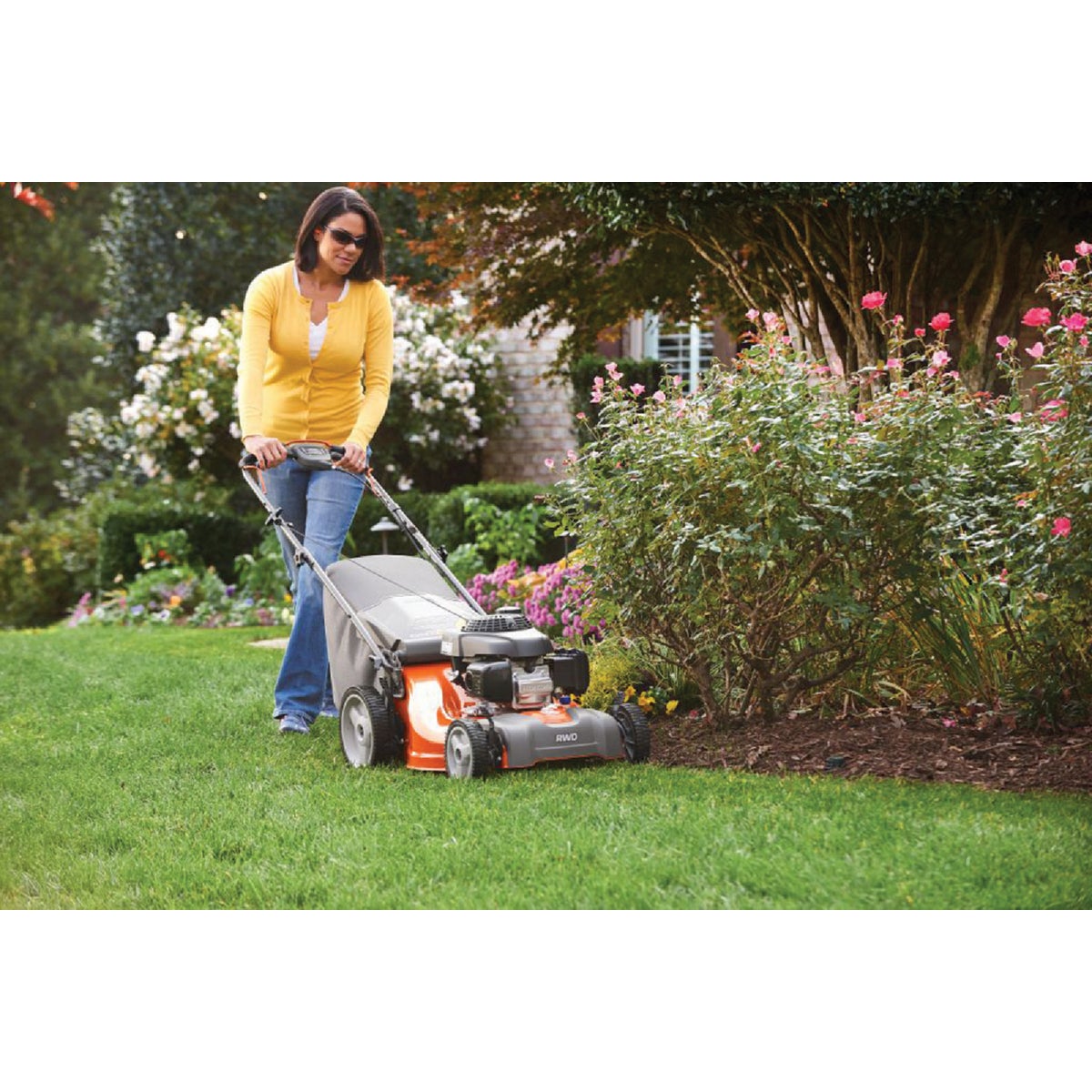 Husqvarna LC221RH 21 In. 160cc OHC Honda Rear Wheel Drive Self-Propelled Gas Lawn Mower