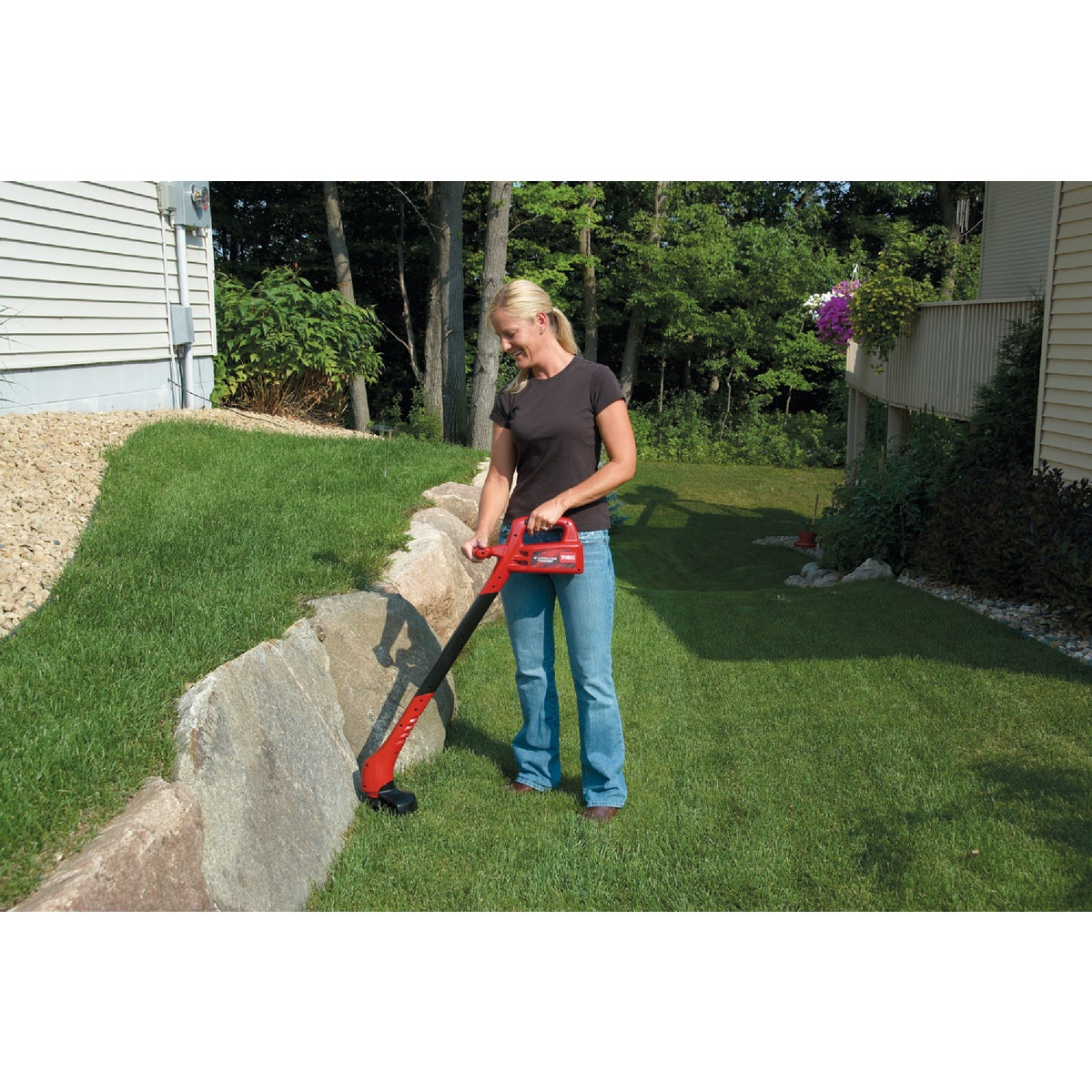 Toro 12V 8 In. Ni-Cad Straight Cordless String Trimmer