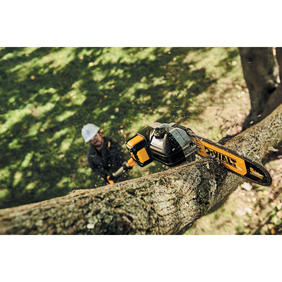 DeWalt 20V MAX XR Brushless Cordless Pole Saw (Bare Tool)