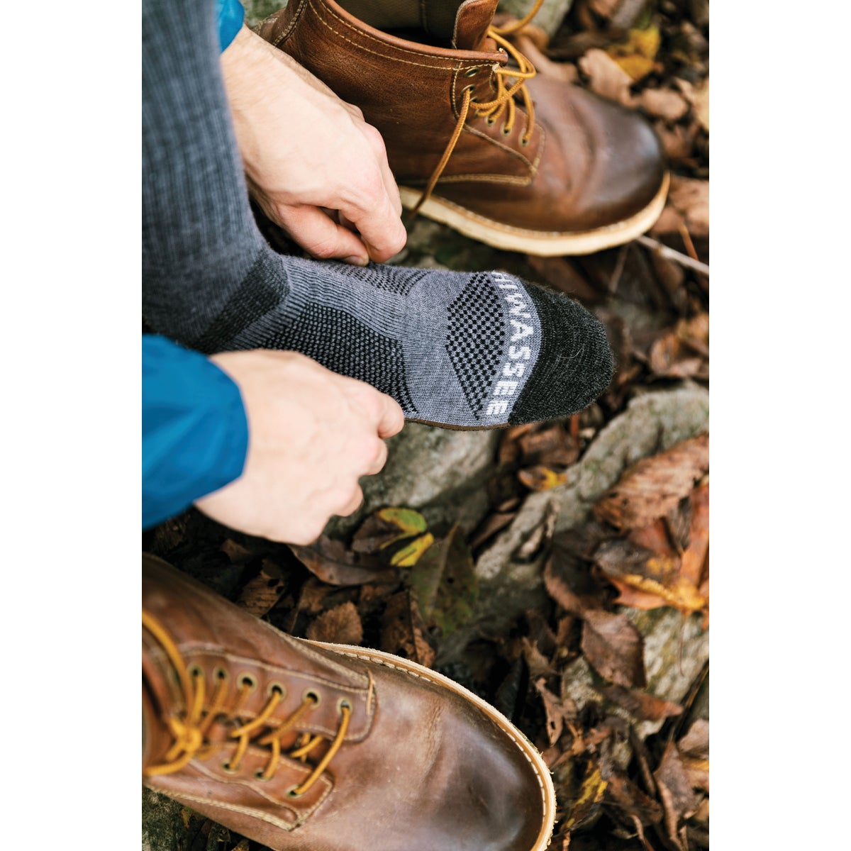 Hiwassee Trading Company Charcoal/Blue Light Tech Crew Sock,M