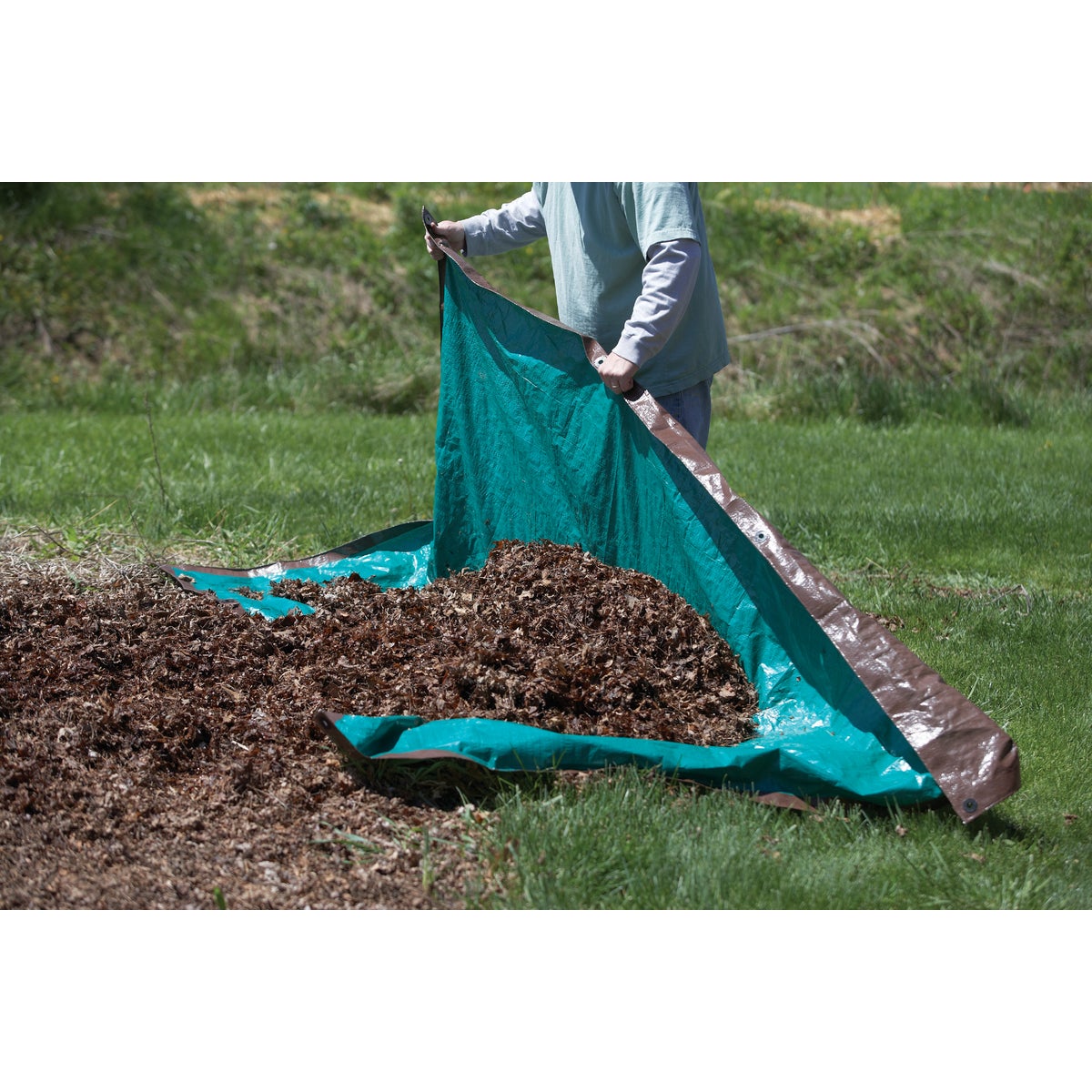 Do it Best 1 Side Green/1 Side Brown Woven 8 Ft. x 10 Ft. Medium Duty Poly Tarp