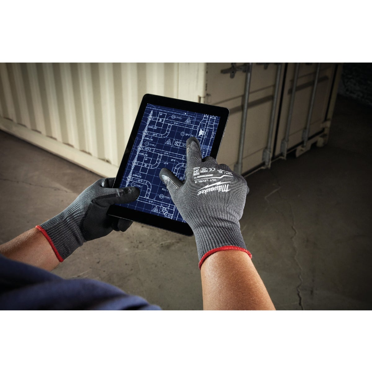 Milwaukee Unisex Large Nitrile Coated Cut Level 5 Work Glove